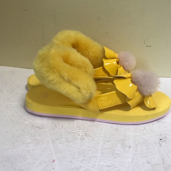 Ugg Australia NEW Poppy Flip Flop Thong Sandals Remove Back Strap Flower Pom Pom - Picture 4 of 15
